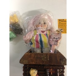 PORTALÁPICES MIMBRE MUÑECO y jabones