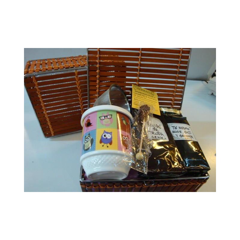 CESTA BAMBU con TAZA INFUSION BUHOS